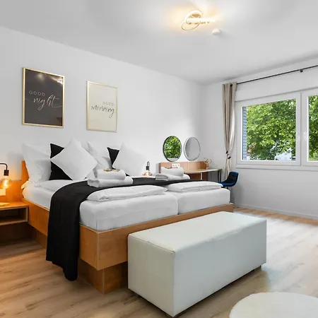 Апартаменты Svyvo - Parking Kitchen Balcony *