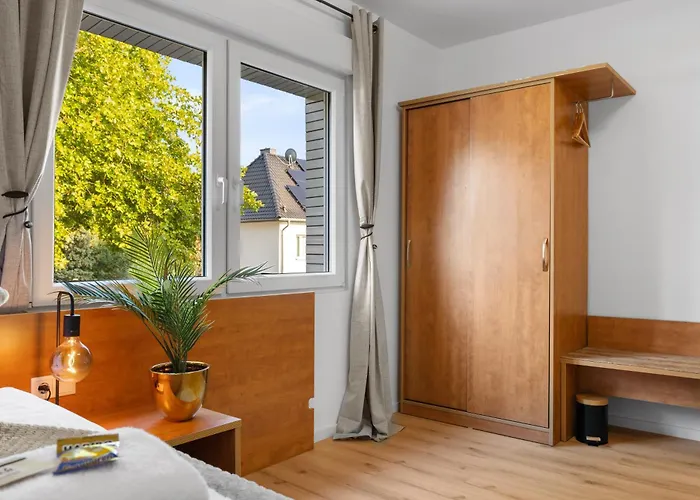 Svyvo - Parking Kitchen Balcony *