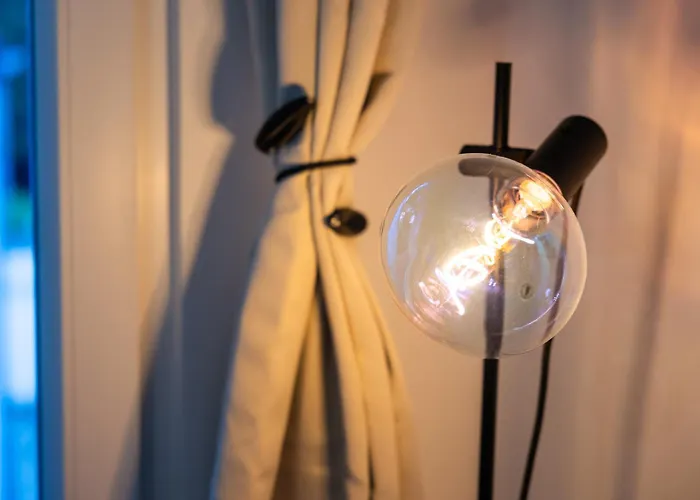 Svyvo - Parking Kitchen Balcony * Brühl (Rhineland)